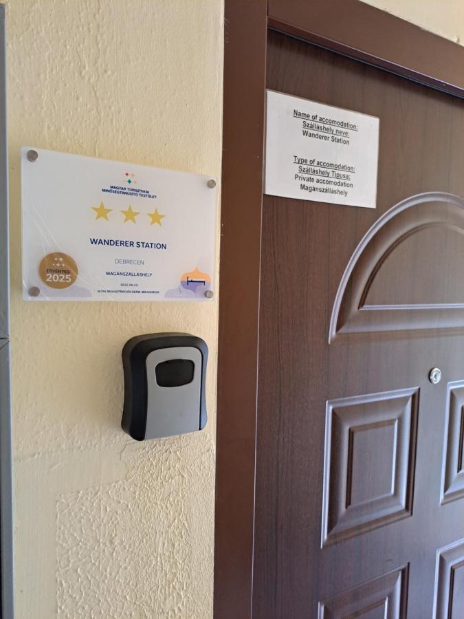 Wanderer Station Lejlighed Debrecen Eksteriør billede